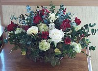 Rose Garden Centerpiece