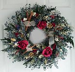 22"Spiced Elegance Wreath
