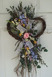 Twiggy Rose Heart