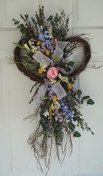 Twiggy Rose Heart