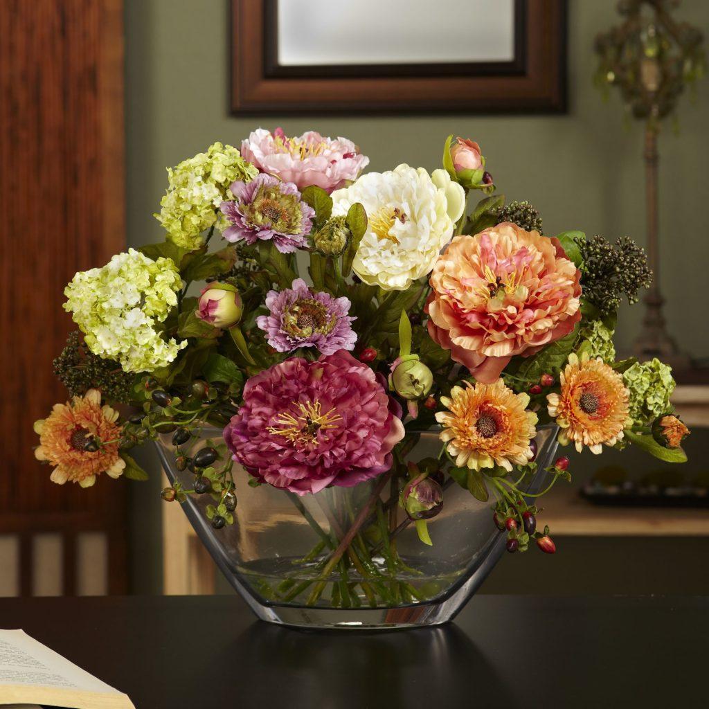 Handmade dried flower wreaths, floral swags and arrangements Dried